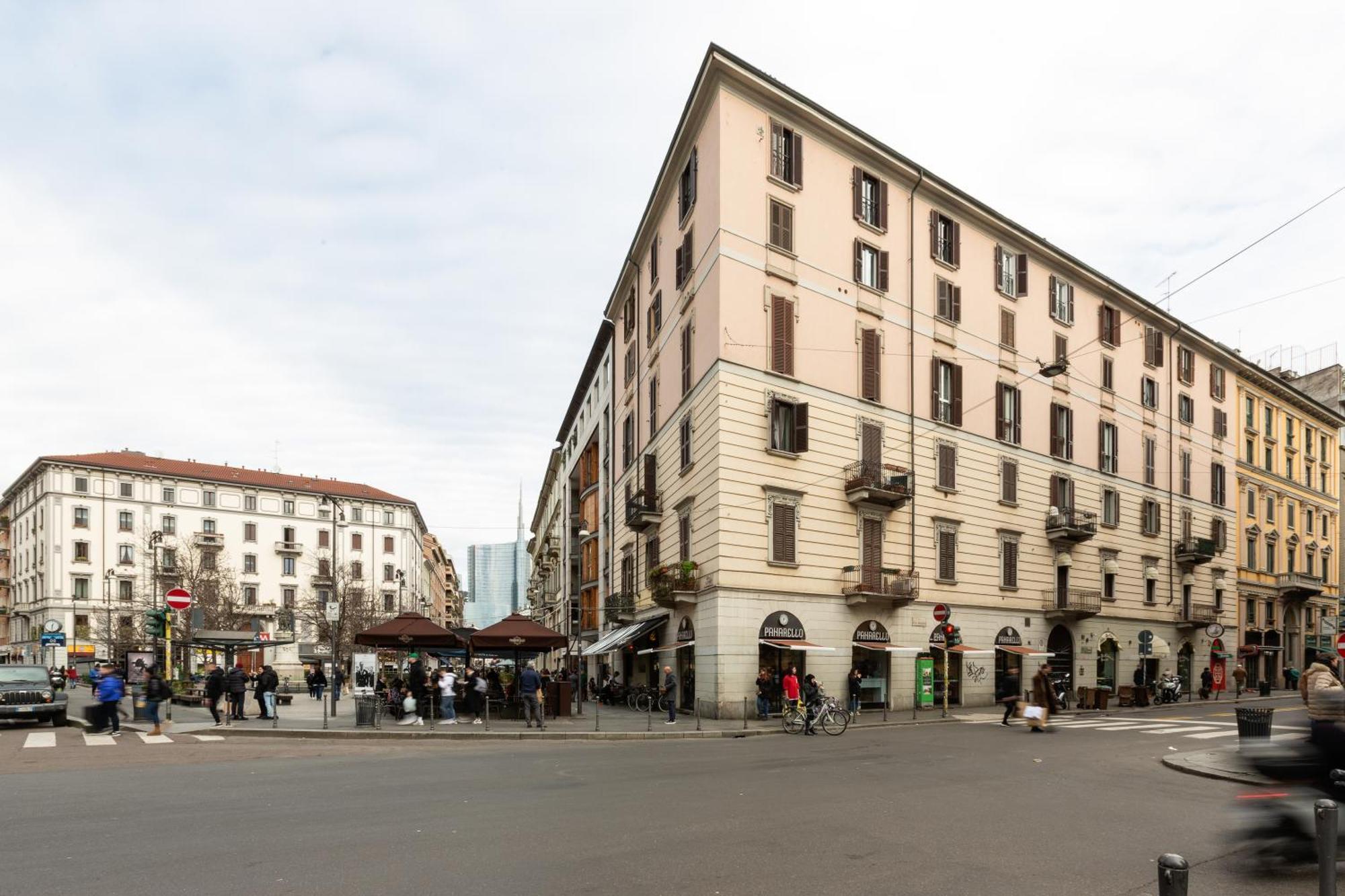 Brera Apartments In Moscova Milão Exterior foto